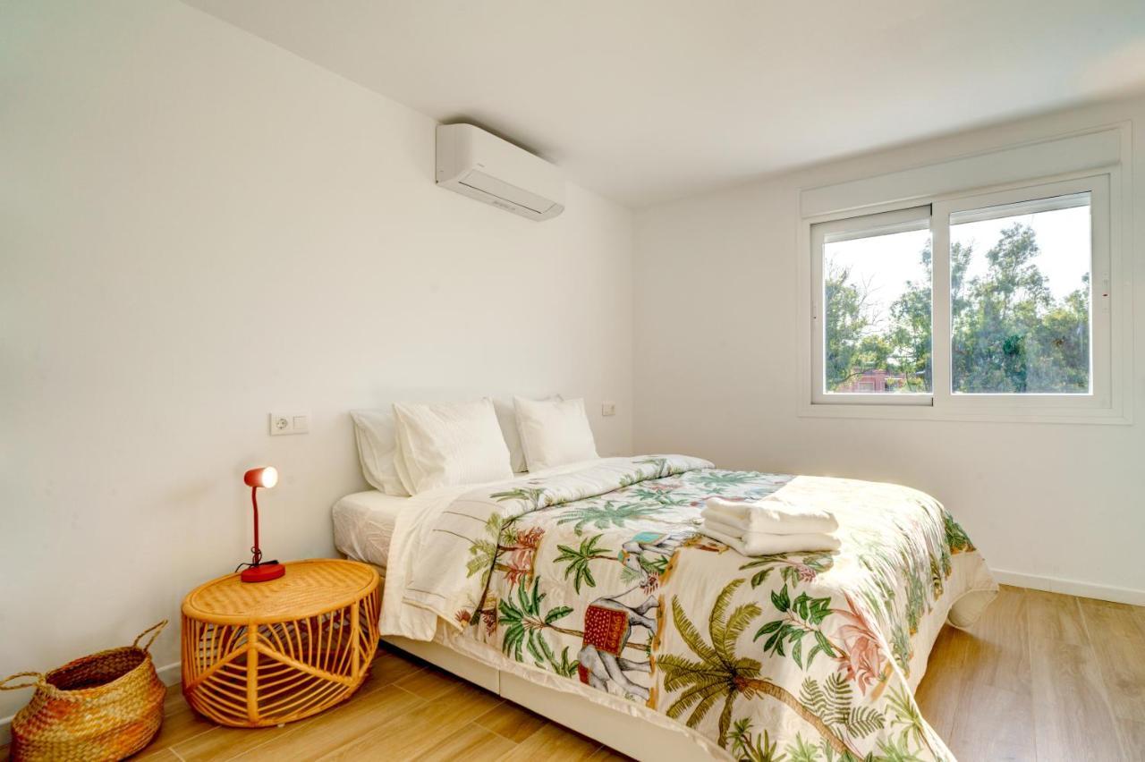 Beach Front Flat With Sea Views Марбелья Экстерьер фото